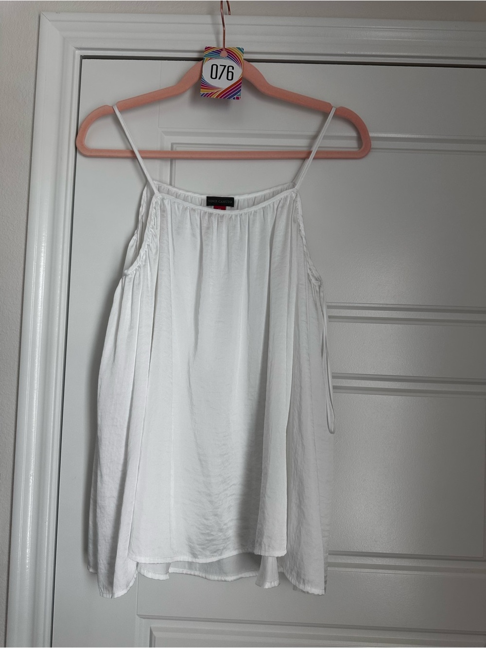 Vince Camuto Women’s White Flowy Spaghetti Strap Swing Camisole - Picture 2 of 3